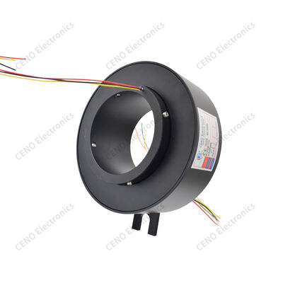 Une grande bague de perçage transmet de l'énergie et des signaux